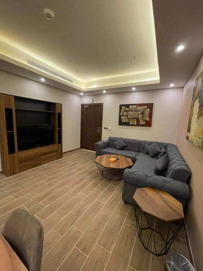 Mirada Purple - Zahra Aparthotel